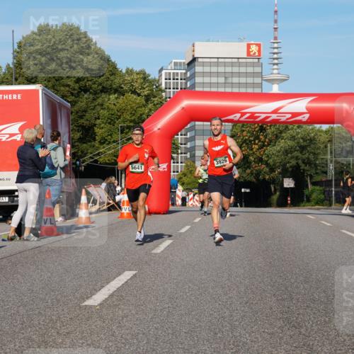 07.09.2025 - BARMER Alsterlauf Yannick Fuchs http://msf.ph/oto/8741084 07.09.2025 09:27:48 Laufen 1, 5641, 3926 meine-sportfotos.de