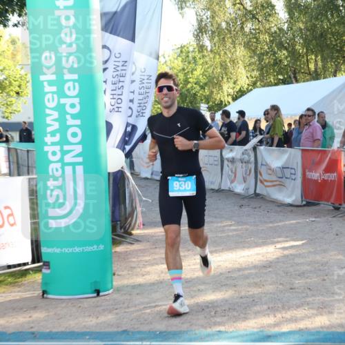 07.09.2025 - 19. Norderstedt Triathlon Luisa Fischer http://msf.ph/oto/8741087 07.09.2025 16:56:13 Ziel 930 meine-sportfotos.de