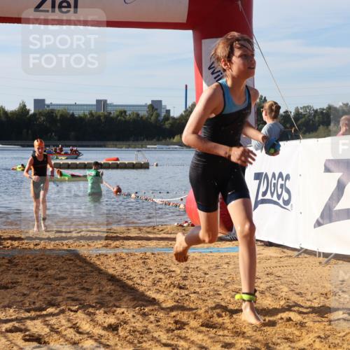 07.09.2025 - 19. Norderstedt Triathlon Luisa Fischer http://msf.ph/oto/8741135 07.09.2025 09:31:40 Schwimmen 560, 581, 626 meine-sportfotos.de