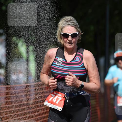 07.09.2025 - 19. Norderstedt Triathlon Michael Strokosch http://msf.ph/oto/8741161 07.09.2025 13:50:25 Laufen 160, 235, 747, 1477 meine-sportfotos.de