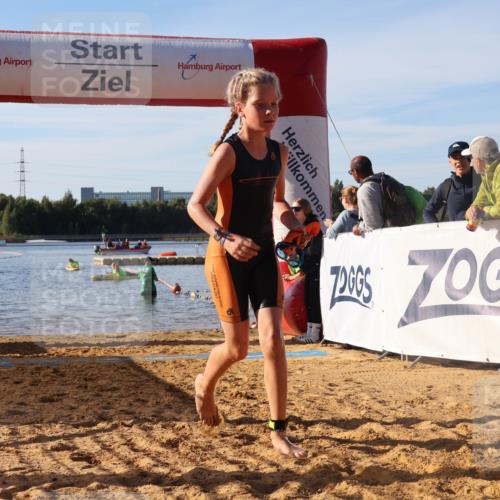 07.09.2025 - 19. Norderstedt Triathlon Luisa Fischer http://msf.ph/oto/8741184 07.09.2025 09:31:44 Schwimmen 560, 581, 626 meine-sportfotos.de