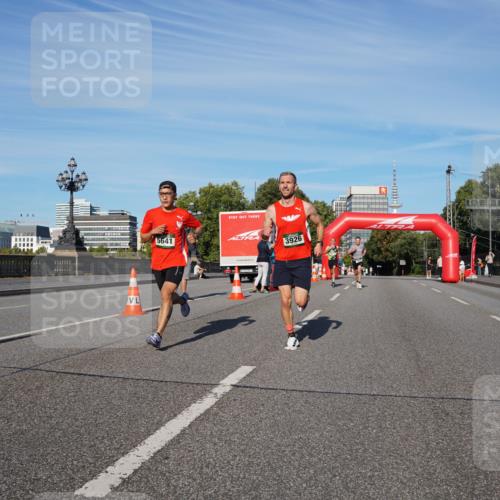 07.09.2025 - BARMER Alsterlauf Yannick Fuchs http://msf.ph/oto/8741187 07.09.2025 09:27:51 Laufen 5641, 3926 meine-sportfotos.de