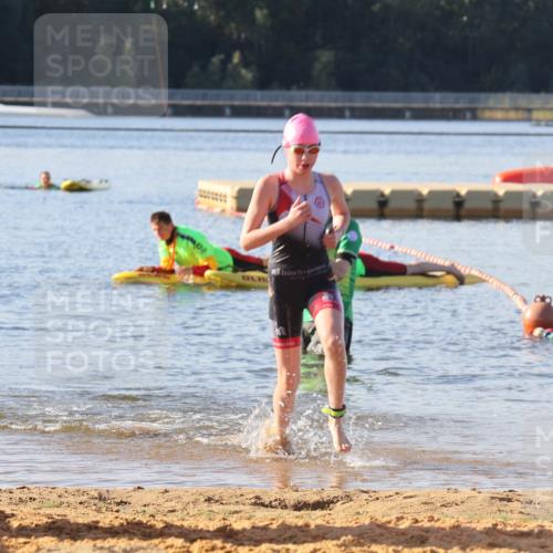 07.09.2025 - 19. Norderstedt Triathlon Luisa Fischer http://msf.ph/oto/8741218 07.09.2025 09:32:37 Schwimmen 628 meine-sportfotos.de