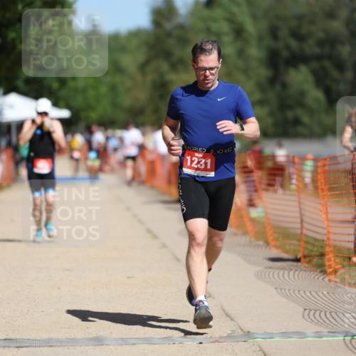 07.09.2025 - 19. Norderstedt Triathlon Michael Strokosch http://msf.ph/oto/8741227 07.09.2025 12:31:28 Laufen 850, 1231, 1361 meine-sportfotos.de