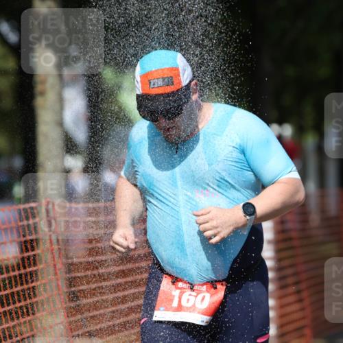 07.09.2025 - 19. Norderstedt Triathlon Michael Strokosch http://msf.ph/oto/8741230 07.09.2025 13:50:27 Laufen 160, 235, 747, 1477 meine-sportfotos.de
