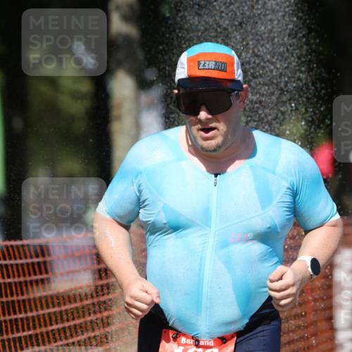 07.09.2025 - 19. Norderstedt Triathlon Michael Strokosch http://msf.ph/oto/8741245 07.09.2025 13:50:28 Laufen 160, 235, 747 meine-sportfotos.de
