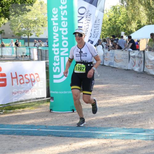 07.09.2025 - 19. Norderstedt Triathlon Luisa Fischer http://msf.ph/oto/8741247 07.09.2025 16:56:52 Ziel 1107 meine-sportfotos.de