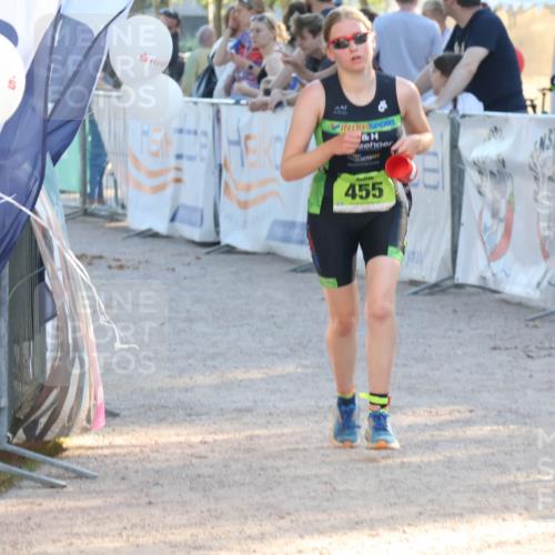 07.09.2025 - 19. Norderstedt Triathlon Luisa Fischer http://msf.ph/oto/8741252 07.09.2025 16:57:04 Ziel 455 meine-sportfotos.de