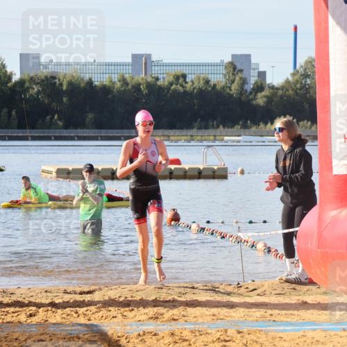 07.09.2025 - 19. Norderstedt Triathlon Luisa Fischer http://msf.ph/oto/8741254 07.09.2025 09:32:39 Schwimmen 628 meine-sportfotos.de