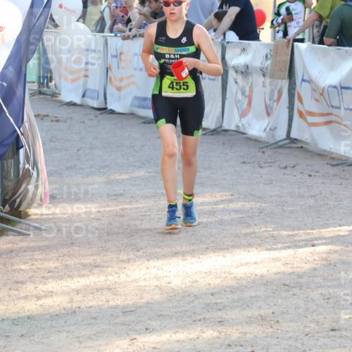 07.09.2025 - 19. Norderstedt Triathlon Luisa Fischer http://msf.ph/oto/8741257 07.09.2025 16:57:04 Ziel 455 meine-sportfotos.de