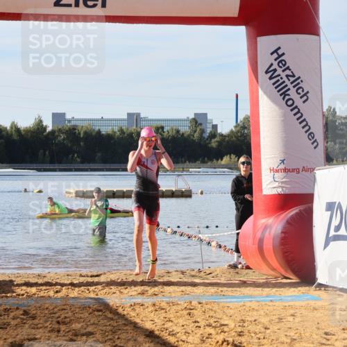 07.09.2025 - 19. Norderstedt Triathlon Luisa Fischer http://msf.ph/oto/8741271 07.09.2025 09:32:40 Schwimmen 628 meine-sportfotos.de