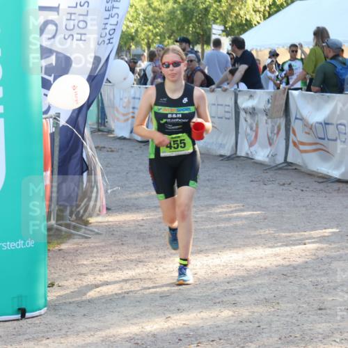 07.09.2025 - 19. Norderstedt Triathlon Luisa Fischer http://msf.ph/oto/8741281 07.09.2025 16:57:05 Ziel 455 meine-sportfotos.de