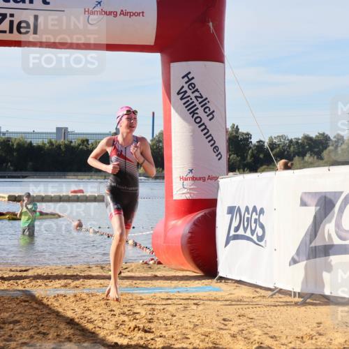 07.09.2025 - 19. Norderstedt Triathlon Luisa Fischer http://msf.ph/oto/8741293 07.09.2025 09:32:41 Schwimmen 628 meine-sportfotos.de