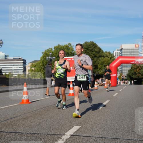 07.09.2025 - BARMER Alsterlauf Yannick Fuchs http://msf.ph/oto/8741334 07.09.2025 09:27:54 Laufen 8037, 4288 meine-sportfotos.de