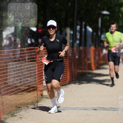 07.09.2025 - 19. Norderstedt Triathlon Michael Strokosch http://msf.ph/oto/8741352 07.09.2025 13:07:28 Laufen 718, 732, 1384 meine-sportfotos.de