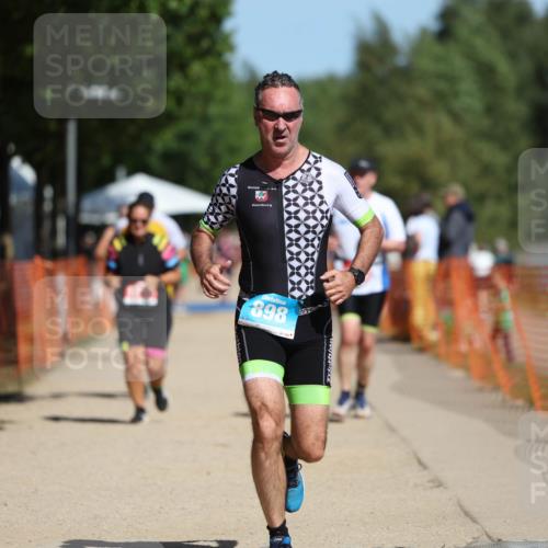 07.09.2025 - 19. Norderstedt Triathlon Michael Strokosch http://msf.ph/oto/8741354 07.09.2025 12:31:45 Laufen 168, 795, 898, 1282, 1315 meine-sportfotos.de