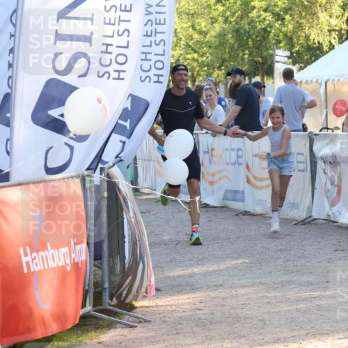 07.09.2025 - 19. Norderstedt Triathlon Luisa Fischer http://msf.ph/oto/8741406 07.09.2025 16:57:48 Ziel 1415 meine-sportfotos.de