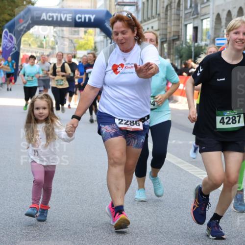 07.09.2025 - BARMER Alsterlauf Strokosch-Dieckow http://msf.ph/oto/8741413 07.09.2025 10:18:25 Ziel 2063, 2099, 2267, 2554, 2625, 3084, 3092, 3143, 3499, 4023, 4071, 4477, 4780, 4869, 8063 meine-sportfotos.de