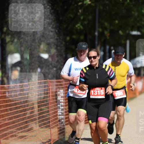07.09.2025 - 19. Norderstedt Triathlon Michael Strokosch http://msf.ph/oto/8741428 07.09.2025 12:31:49 Laufen 168, 795, 898, 1282, 1315 meine-sportfotos.de