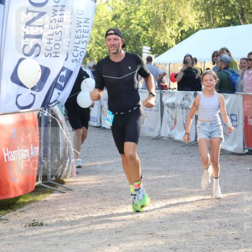 07.09.2025 - 19. Norderstedt Triathlon Luisa Fischer http://msf.ph/oto/8741440 07.09.2025 16:57:51 Ziel 1415 meine-sportfotos.de