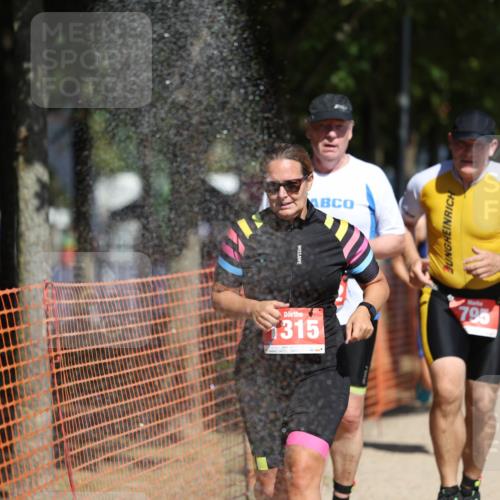 07.09.2025 - 19. Norderstedt Triathlon Michael Strokosch http://msf.ph/oto/8741453 07.09.2025 12:31:50 Laufen 168, 795, 1282, 1315 meine-sportfotos.de