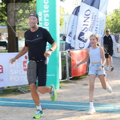 07.09.2025 - 19. Norderstedt Triathlon Luisa Fischer http://msf.ph/oto/8741463 07.09.2025 16:57:52 Ziel 1415 meine-sportfotos.de