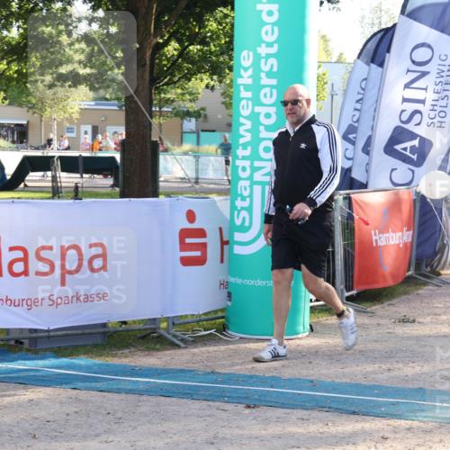 07.09.2025 - 19. Norderstedt Triathlon Luisa Fischer http://msf.ph/oto/8741494 07.09.2025 16:57:57 Ziel 1415, 1516 meine-sportfotos.de