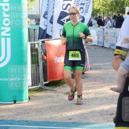 07.09.2025 - 19. Norderstedt Triathlon Luisa Fischer http://msf.ph/oto/8741594 07.09.2025 16:58:19 Ziel 465 meine-sportfotos.de