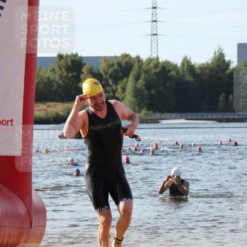 07.09.2025 - 19. Norderstedt Triathlon Luisa Fischer http://msf.ph/oto/8741600 07.09.2025 10:04:27 Schwimmen 1113, 1138 meine-sportfotos.de