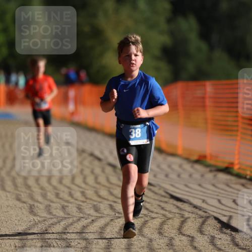 07.09.2025 - 19. Norderstedt Triathlon Michael Strokosch http://msf.ph/oto/8741612 07.09.2025 09:15:34 Laufen 11, 16, 38 meine-sportfotos.de