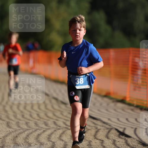07.09.2025 - 19. Norderstedt Triathlon Michael Strokosch http://msf.ph/oto/8741631 07.09.2025 09:15:35 Laufen 11, 16, 38 meine-sportfotos.de