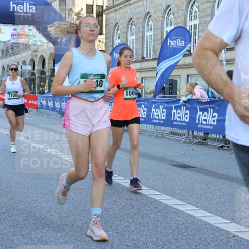 07.09.2025 - BARMER Alsterlauf Strokosch-Dieckow http://msf.ph/oto/8741634 07.09.2025 11:41:44 Ziel 1062, 1076, 1078, 1079, 1104, 1165, 1178, 1179, 1193, 1200, 1210, 1214, 1215, 1220, 1221, 1230, 1232, 1236, 1237, 1244, 1264, 1273, 3798, 8067, 8260, 8371, 8478 meine-sportfotos.de