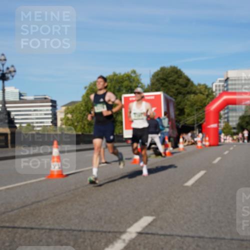 07.09.2025 - BARMER Alsterlauf Yannick Fuchs http://msf.ph/oto/8741641 07.09.2025 09:28:01 Laufen  meine-sportfotos.de