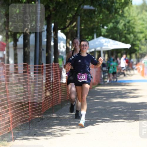 07.09.2025 - 19. Norderstedt Triathlon Michael Strokosch http://msf.ph/oto/8741692 07.09.2025 13:51:42 Laufen 324, 333, 1352 meine-sportfotos.de