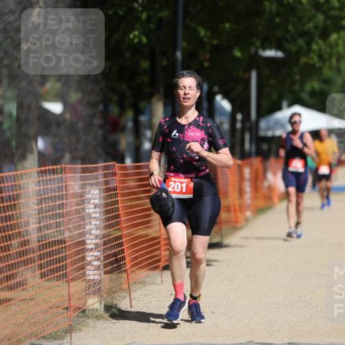 07.09.2025 - 19. Norderstedt Triathlon Michael Strokosch http://msf.ph/oto/8741697 07.09.2025 12:32:06 Laufen 201, 216, 741 meine-sportfotos.de