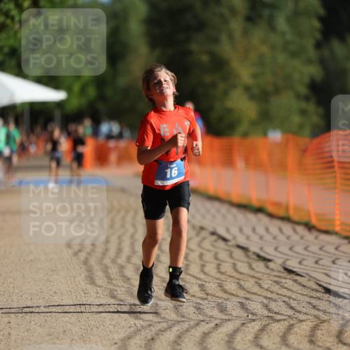 07.09.2025 - 19. Norderstedt Triathlon Michael Strokosch http://msf.ph/oto/8741723 07.09.2025 09:15:38 Laufen 11, 16, 38 meine-sportfotos.de