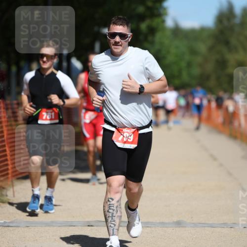 07.09.2025 - 19. Norderstedt Triathlon Michael Strokosch http://msf.ph/oto/8741730 07.09.2025 13:07:40 Laufen 709, 781, 788, 816, 1262 meine-sportfotos.de