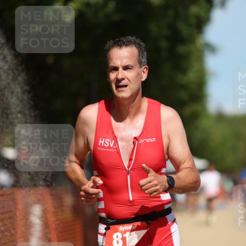 07.09.2025 - 19. Norderstedt Triathlon Michael Strokosch http://msf.ph/oto/8741845 07.09.2025 13:07:44 Laufen 709, 781, 816, 828, 1262 meine-sportfotos.de