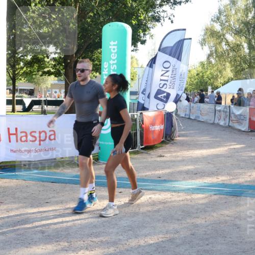 07.09.2025 - 19. Norderstedt Triathlon Luisa Fischer http://msf.ph/oto/8741878 07.09.2025 16:58:58 Ziel 951 meine-sportfotos.de