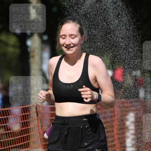 07.09.2025 - 19. Norderstedt Triathlon Michael Strokosch http://msf.ph/oto/8741951 07.09.2025 13:51:48 Laufen 324, 333, 1352 meine-sportfotos.de