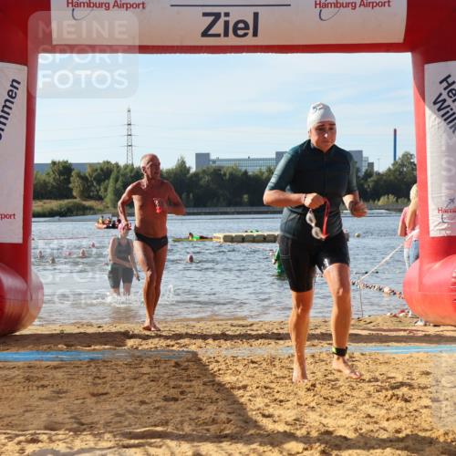 07.09.2025 - 19. Norderstedt Triathlon Luisa Fischer http://msf.ph/oto/8741964 07.09.2025 10:05:18 Schwimmen 1110, 1151 meine-sportfotos.de