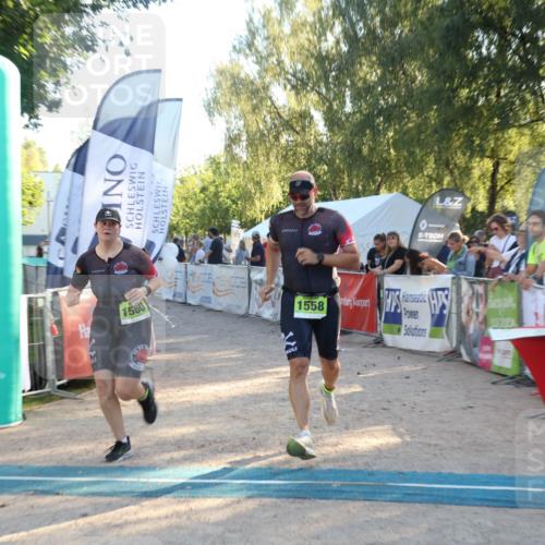 07.09.2025 - 19. Norderstedt Triathlon Luisa Fischer http://msf.ph/oto/8741969 07.09.2025 16:59:04 Ziel 1558, 1560 meine-sportfotos.de