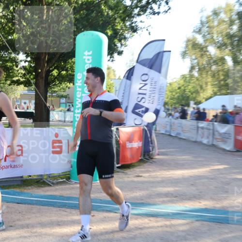 07.09.2025 - 19. Norderstedt Triathlon Luisa Fischer http://msf.ph/oto/8742066 07.09.2025 16:59:14 Ziel 949 meine-sportfotos.de