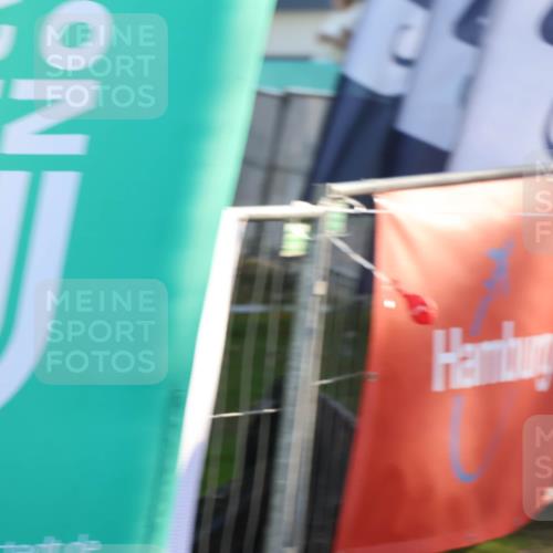 07.09.2025 - 19. Norderstedt Triathlon Luisa Fischer http://msf.ph/oto/8742083 07.09.2025 16:59:24 Ziel 882 meine-sportfotos.de