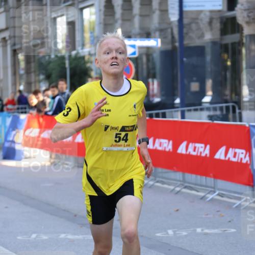 07.09.2025 - BARMER Alsterlauf Strokosch-Dieckow http://msf.ph/oto/8742089 07.09.2025 11:18:20 Ziel  meine-sportfotos.de
