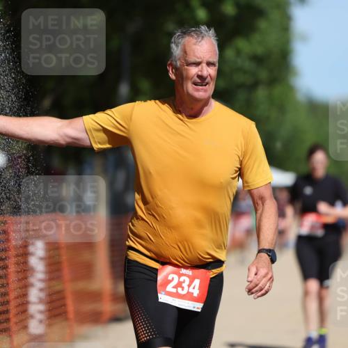 07.09.2025 - 19. Norderstedt Triathlon Michael Strokosch http://msf.ph/oto/8742126 07.09.2025 12:32:22 Laufen 234, 1349 meine-sportfotos.de