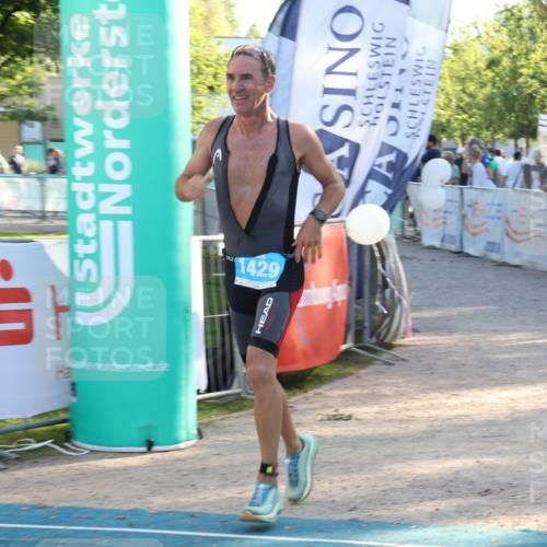 07.09.2025 - 19. Norderstedt Triathlon Luisa Fischer http://msf.ph/oto/8742160 07.09.2025 16:59:43 Ziel 1429 meine-sportfotos.de