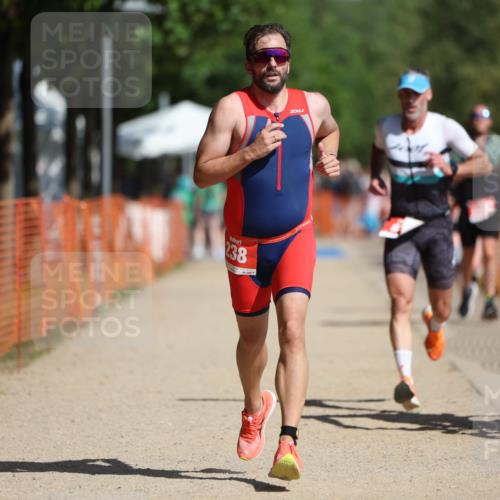 07.09.2025 - 19. Norderstedt Triathlon Michael Strokosch http://msf.ph/oto/8742164 07.09.2025 11:54:32 Laufen 238, 819, 984, 1189, 1395 meine-sportfotos.de