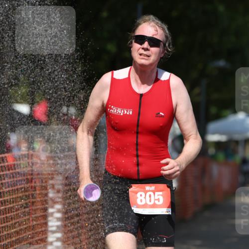 07.09.2025 - 19. Norderstedt Triathlon Michael Strokosch http://msf.ph/oto/8742203 07.09.2025 13:53:23 Laufen 230, 790, 805 meine-sportfotos.de