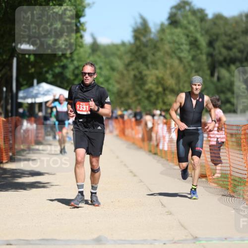 07.09.2025 - 19. Norderstedt Triathlon Michael Strokosch http://msf.ph/oto/8742215 07.09.2025 13:08:03 Laufen 150, 698, 1331 meine-sportfotos.de
